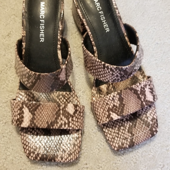 Strappy snakeskin kitten heel mules - Picture 2 of 6